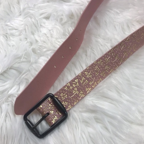 Pink and Gold Leather Belt - Picture 3 of 4